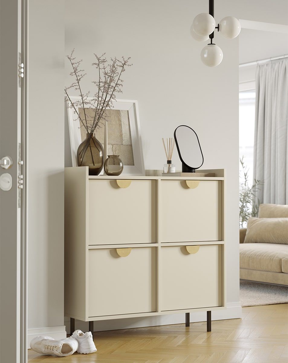 Skriňa na topánky SIGI Duo SBG2D
Farba: Champagne Beige
Noha: čierna
Rukoväť: dubová rukoväť RIND