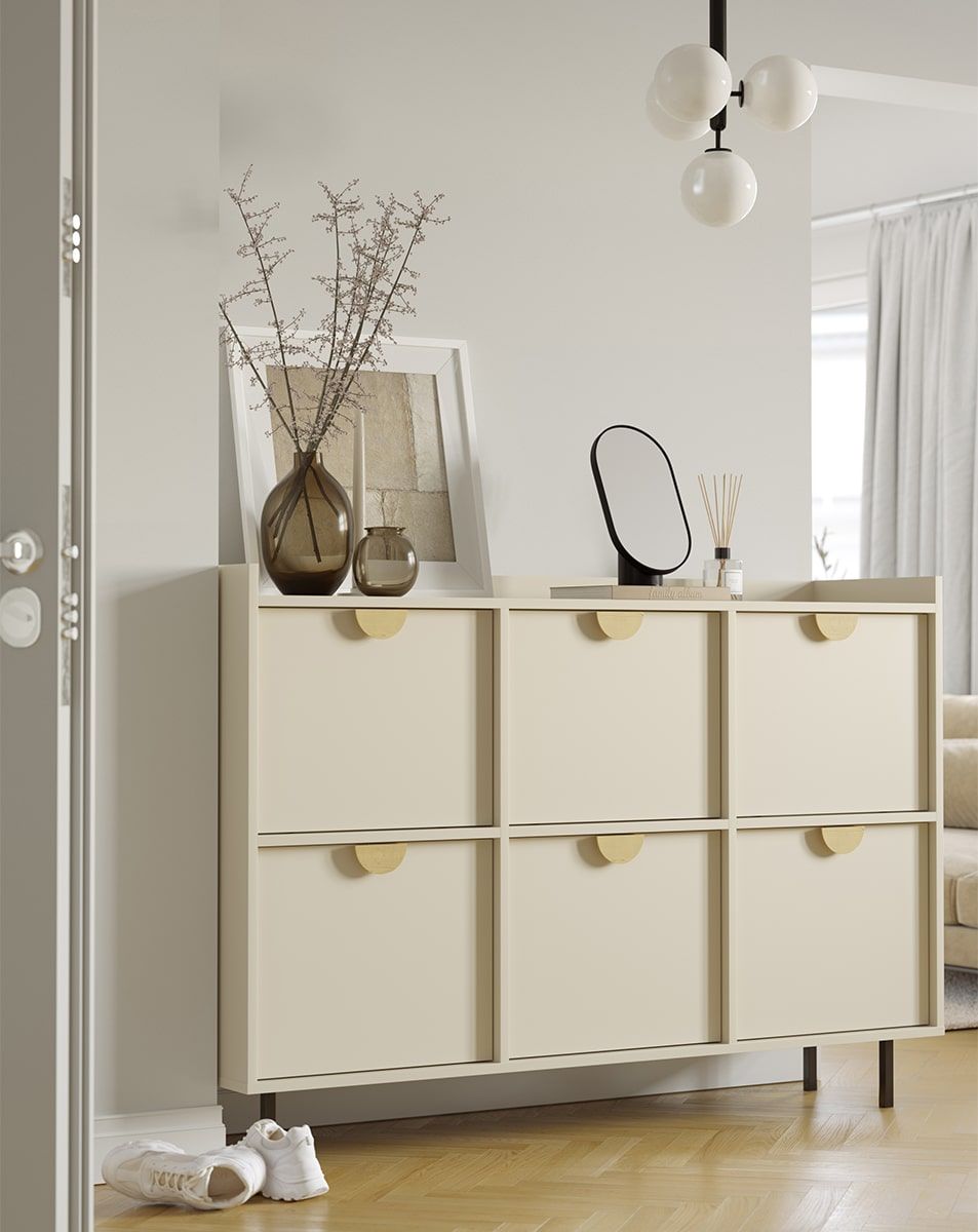 Skriňa na topánky SIGI Duo SBG3D
Farba: Champagne Beige
Noha: čierna
Rukoväť: dubová rukoväť RIND